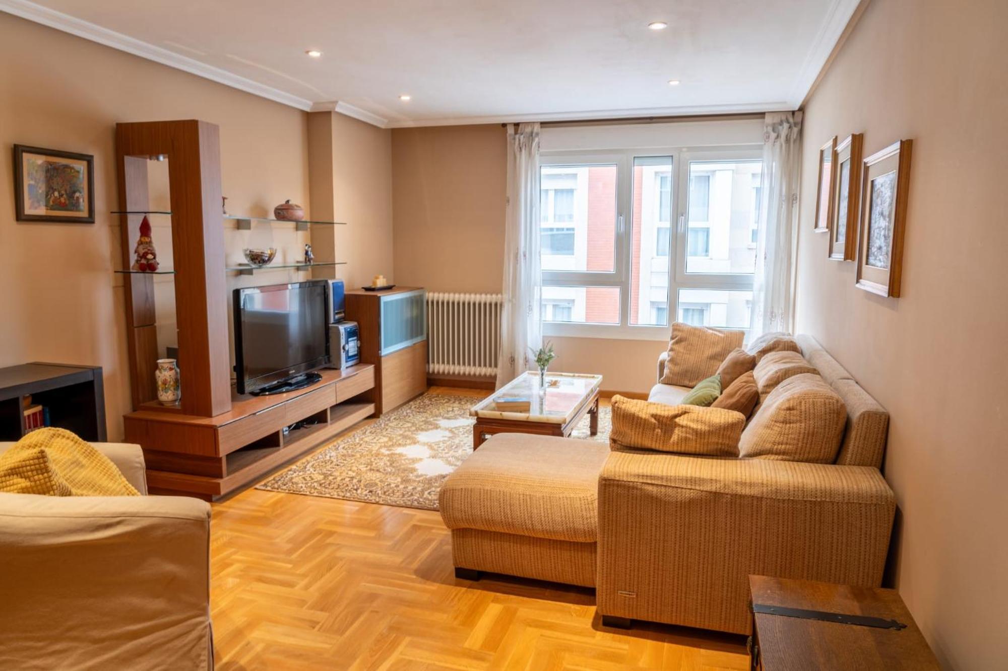 Apartamento Mayte Pola de Siero ภายนอก รูปภาพ