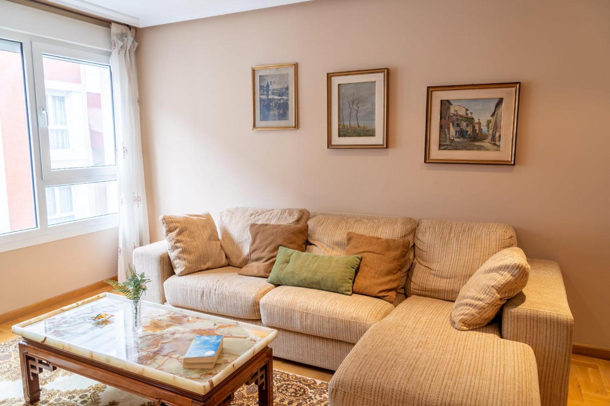 Apartamento Mayte Pola de Siero ภายนอก รูปภาพ